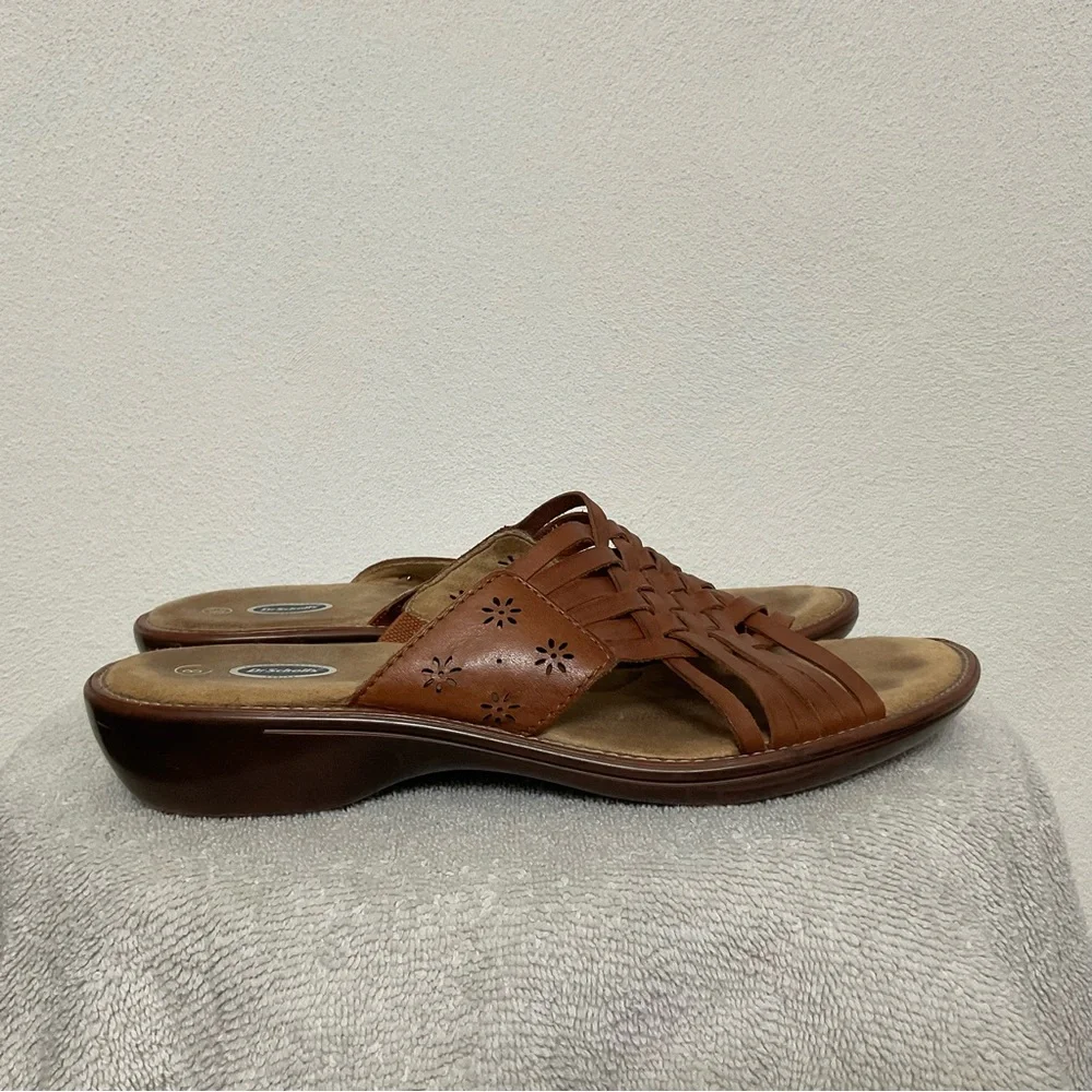 Dr Scholls Tan Woven Sandal With Lasercut Flower Details Size 8.5 Spring Comfort